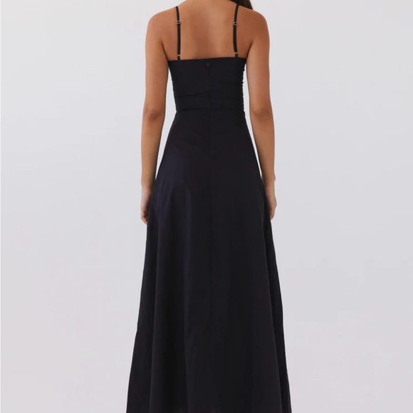 Peppermayo Elegant Black Maxi Dress - Picture 2 of 2